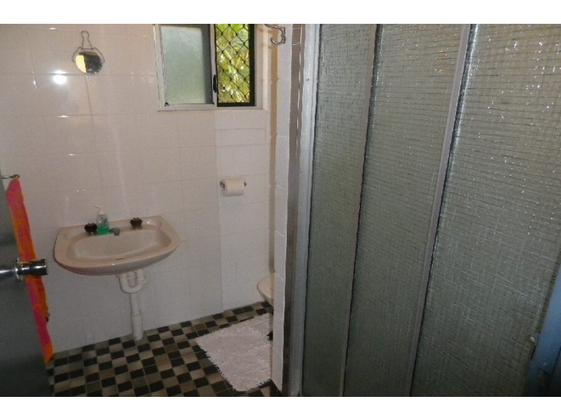 17 MacDonald Street, Ingham QLD 4850