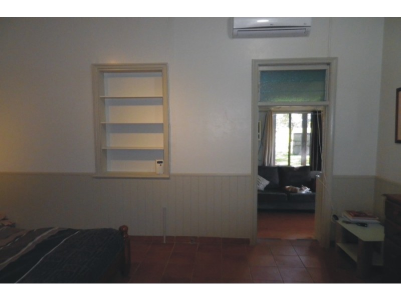 Long Pocket QLD 4850