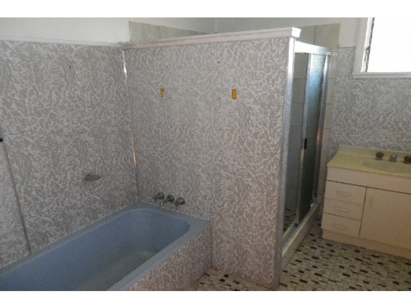 32 Hardy Street, Ingham QLD 4850