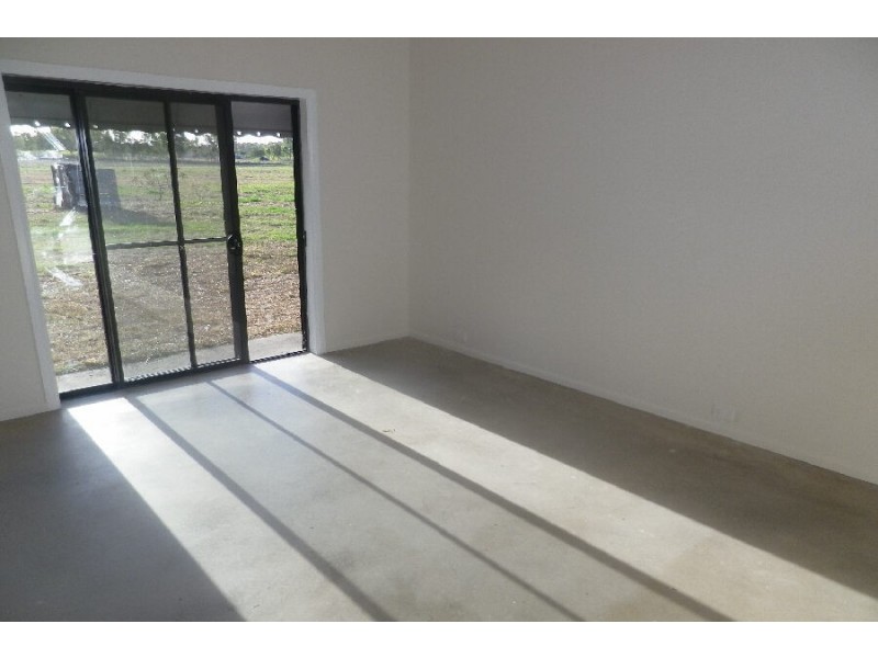 46999 Bruce Highway, Bambaroo QLD 4850