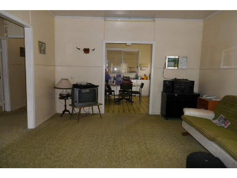 9 Philp Street, Ingham QLD 4850