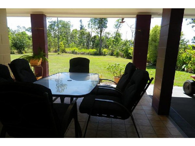 90 Bluff Road, Bilyana QLD 4854