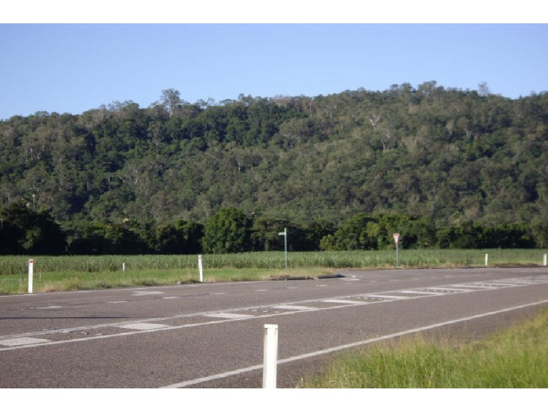 Lot 2 & 3 Bruce Highway, Bemerside QLD 4850