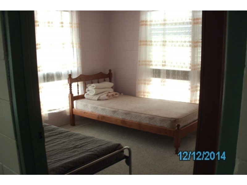 9 Carr Crescent, Lucinda QLD 4850