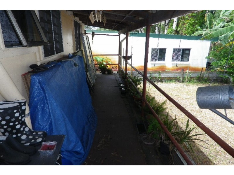 133 John Dory Street, Taylors Beach QLD 4850