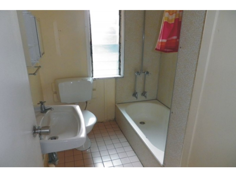 11 & 26 Acacia & Fern Streets (respectively), Forrest Beach QLD 4850