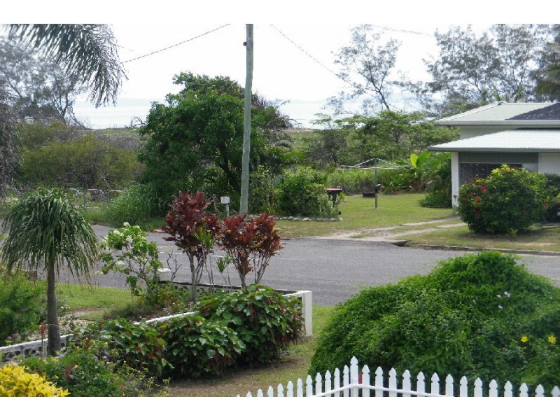 37 Allamanda Avenue, Forrest Beach QLD 4850