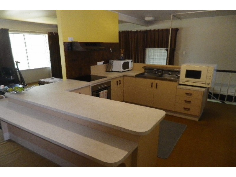 15 Britton Street, Trebonne QLD 4850