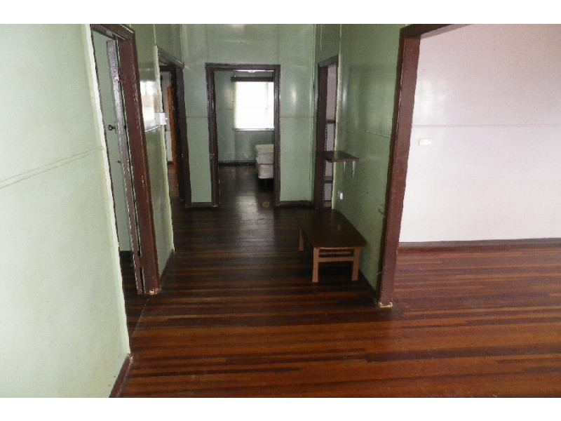 33 Warren Street, Ingham QLD 4850