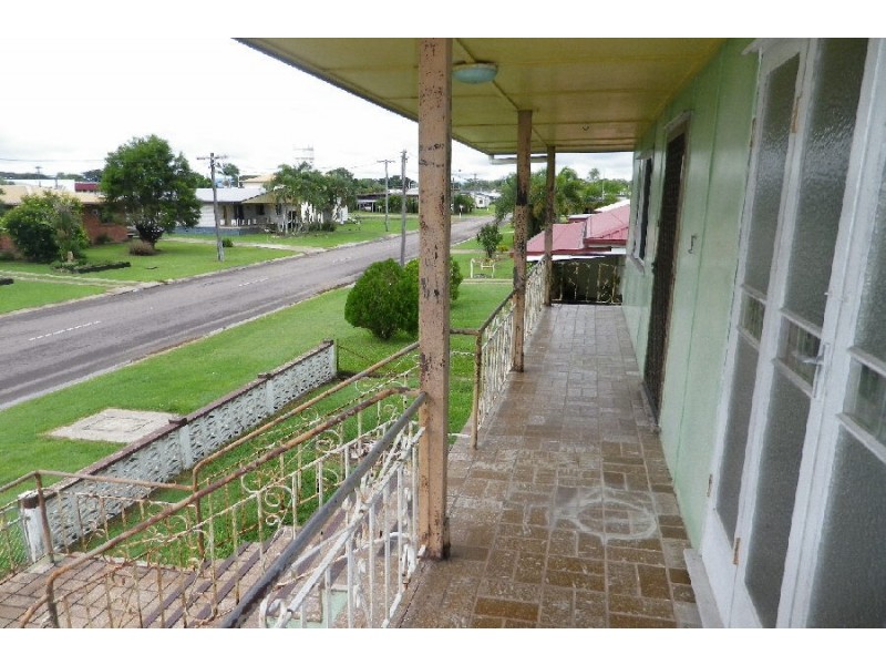 33 Warren Street, Ingham QLD 4850