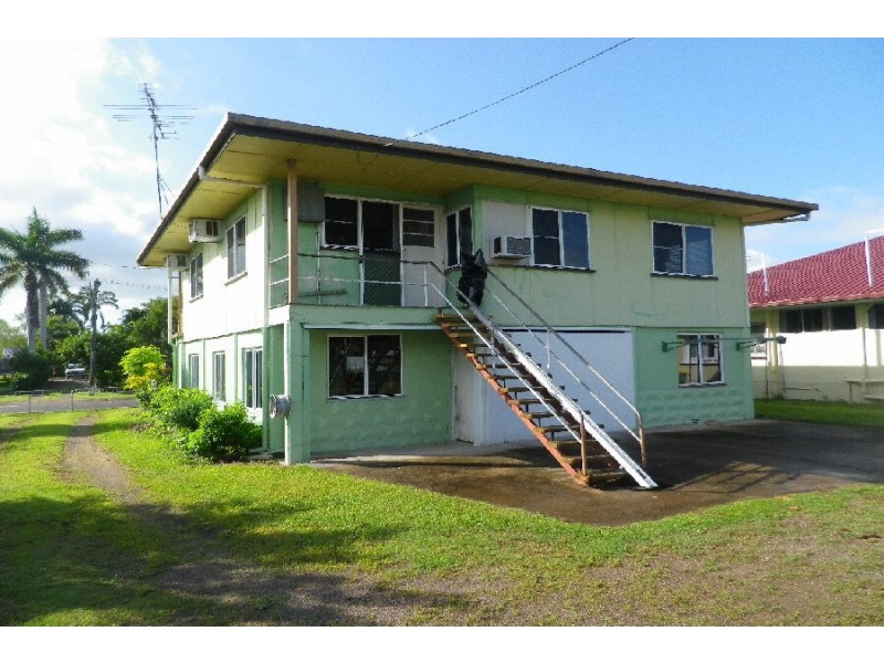 33 Warren Street, Ingham QLD 4850