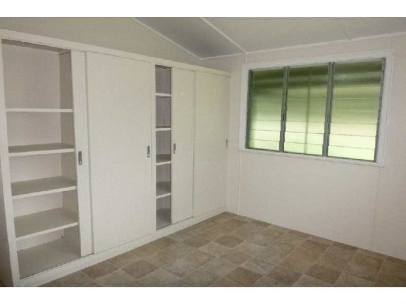 18 Mona Road, Halifax QLD 4850