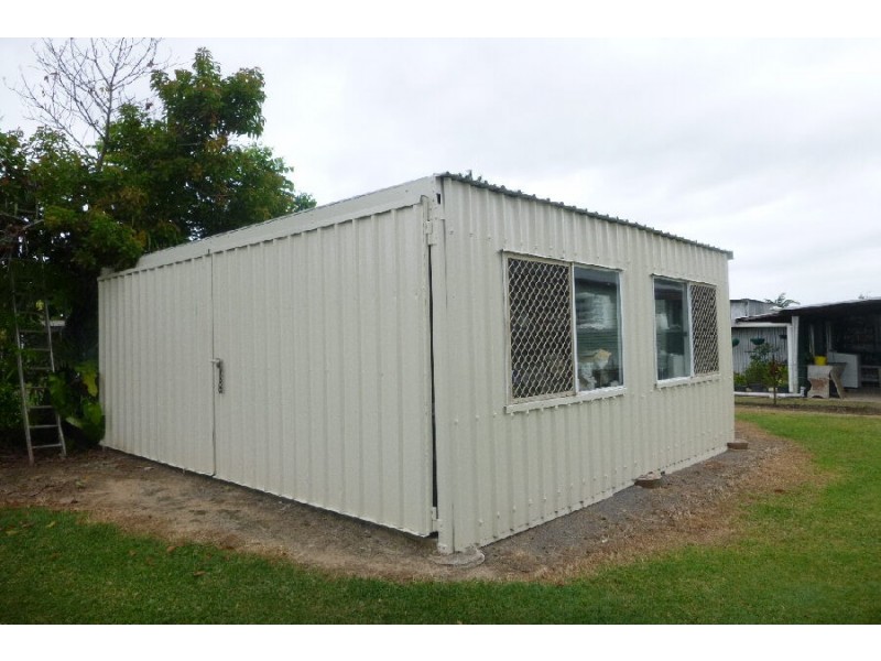 18 Mona Road, Halifax QLD 4850