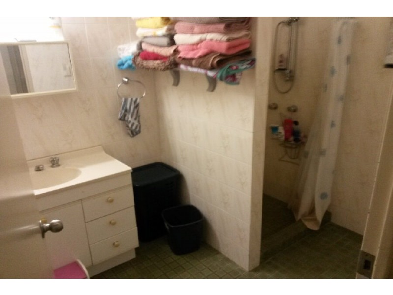 17 Salmon Street, Taylors Beach QLD 4850