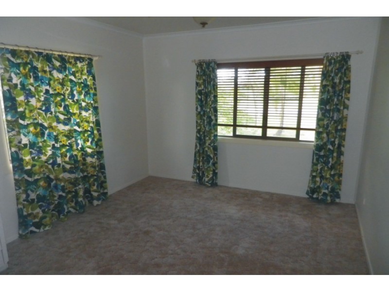 136 Hawkins Creek Road, Hawkins Creek QLD 4850