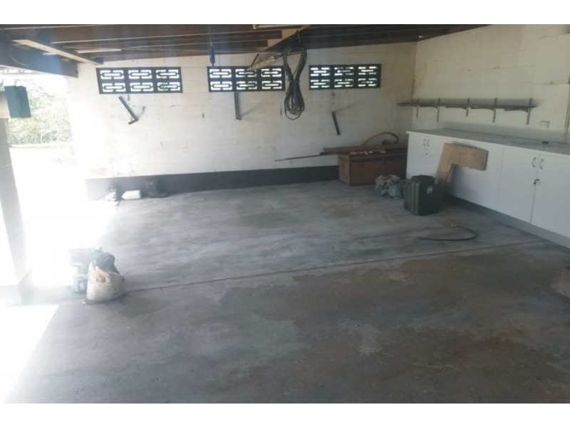 136 Hawkins Creek Road, Hawkins Creek QLD 4850