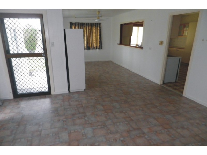 37 Warren Street, Ingham QLD 4850