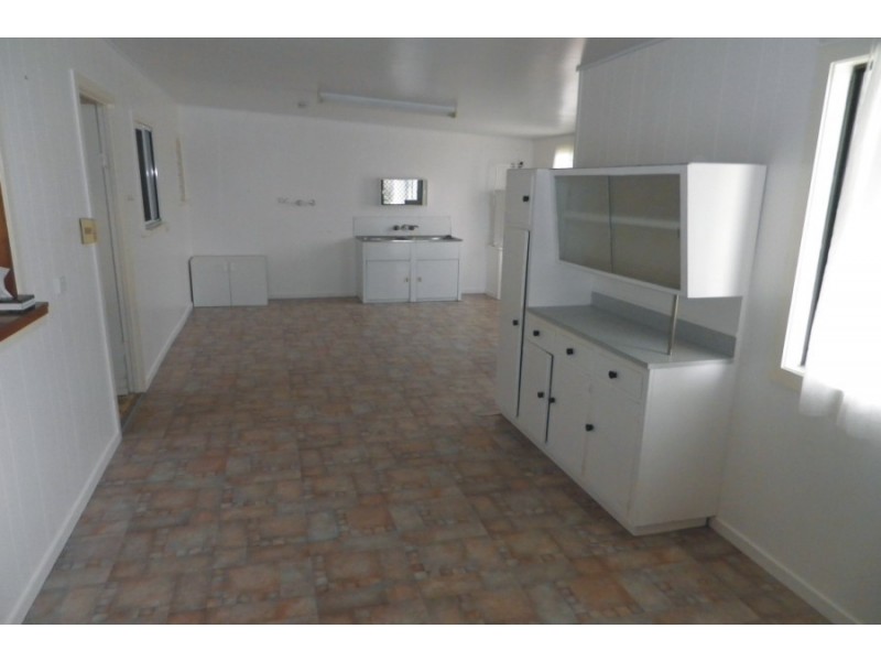 37 Warren Street, Ingham QLD 4850