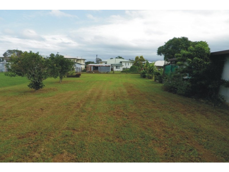 37 Warren Street, Ingham QLD 4850