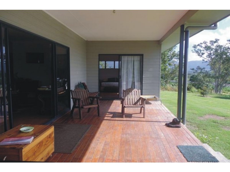 218 Stoneleigh Road, Upper Stone QLD 4850