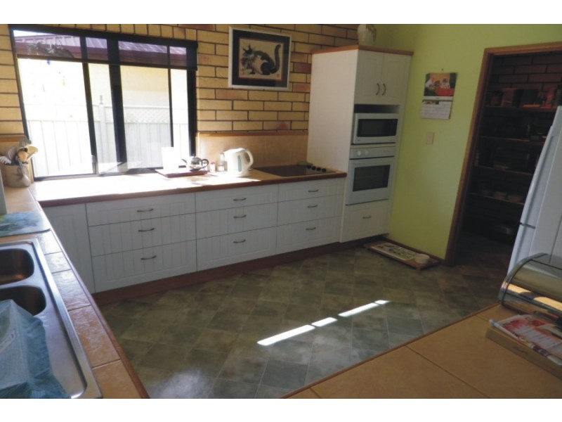 4 Pindar Street, Ingham QLD 4850