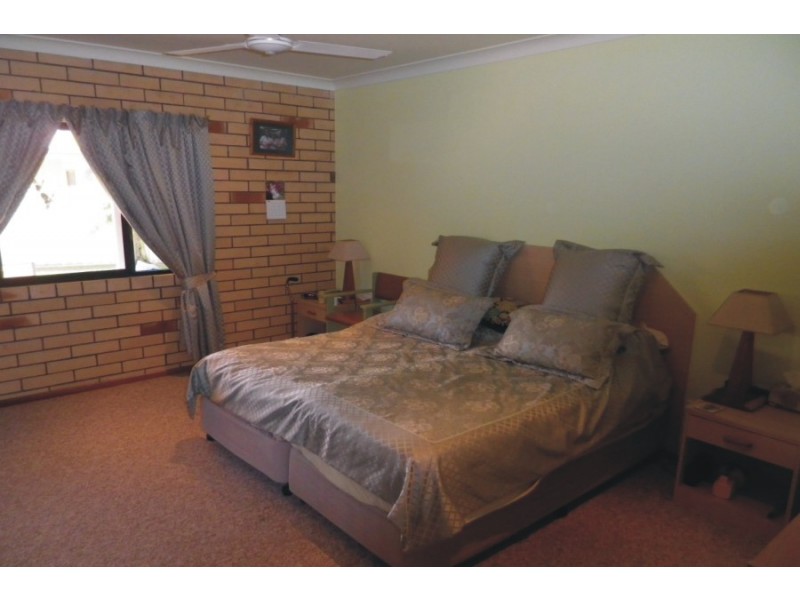 4 Pindar Street, Ingham QLD 4850