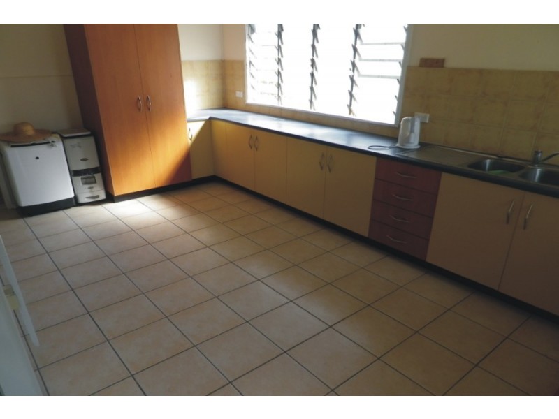 63 Davidson Street, Ingham QLD 4850