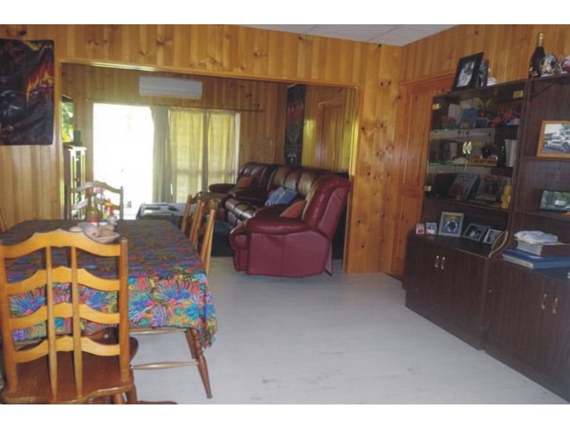 57162 Bruce Highway, Bilyana QLD 4854