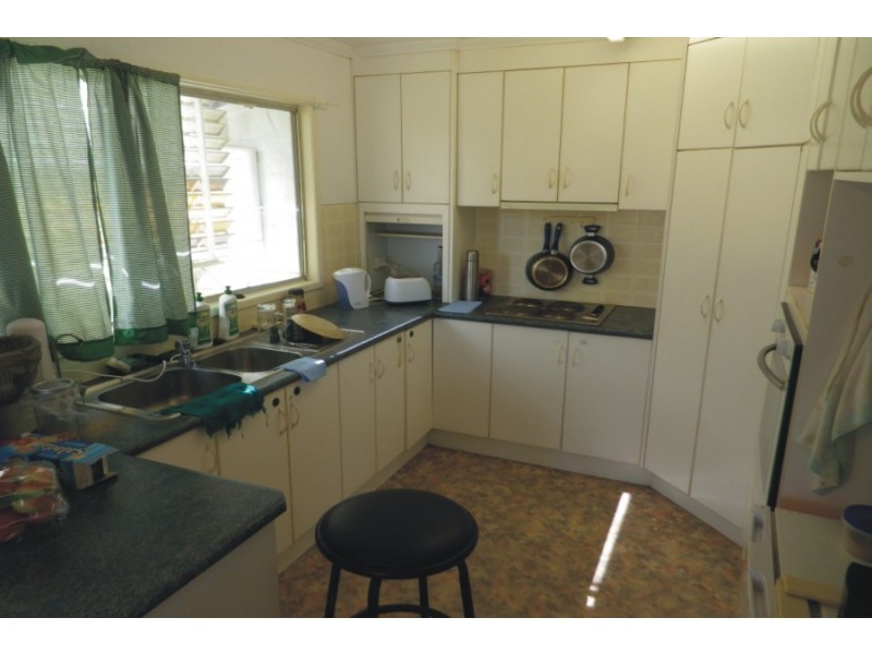 856 Hawkins Creek Road, Hawkins Creek QLD 4850