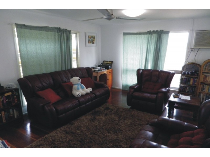 856 Hawkins Creek Road, Hawkins Creek QLD 4850