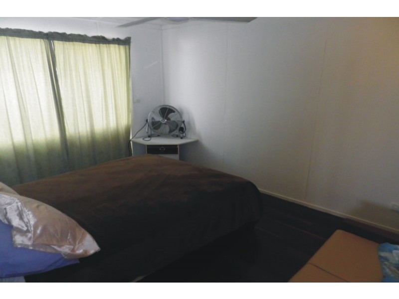 856 Hawkins Creek Road, Hawkins Creek QLD 4850