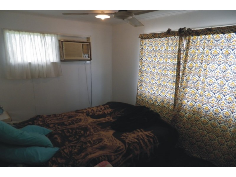 856 Hawkins Creek Road, Hawkins Creek QLD 4850