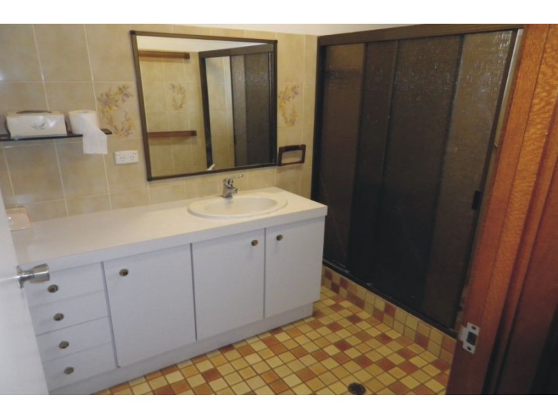 10 Bird Street, Ingham QLD 4850