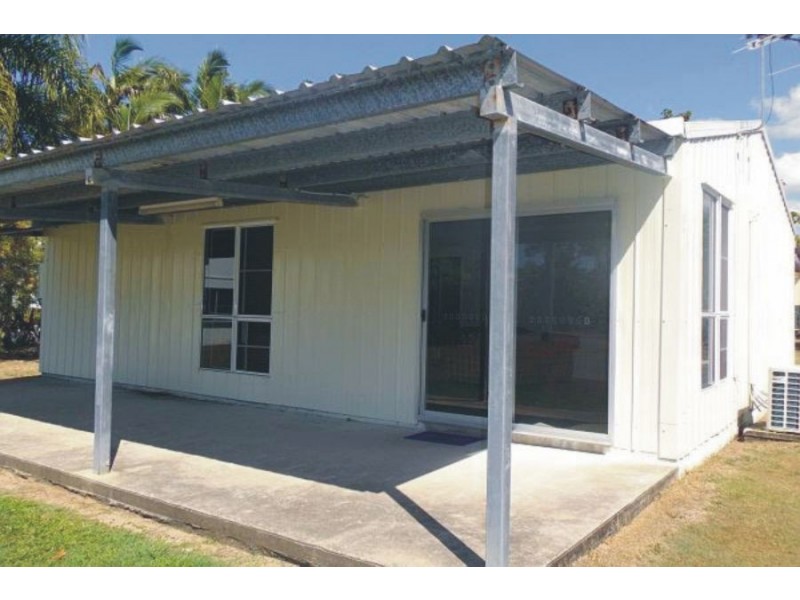 5 Bream Street, Taylors Beach QLD 4850