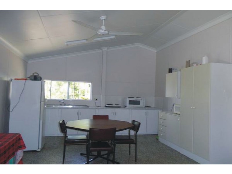 5 Bream Street, Taylors Beach QLD 4850