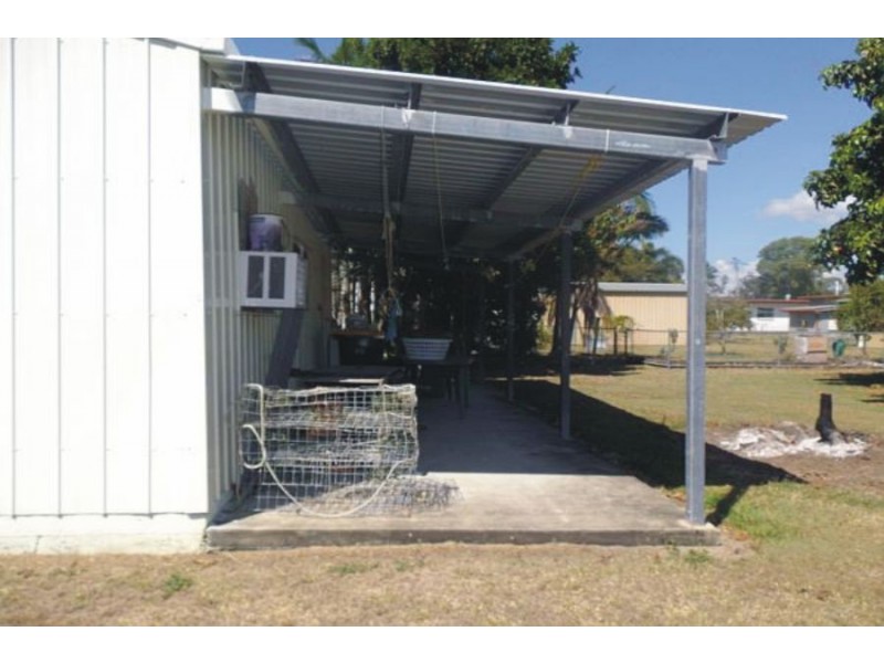 5 Bream Street, Taylors Beach QLD 4850