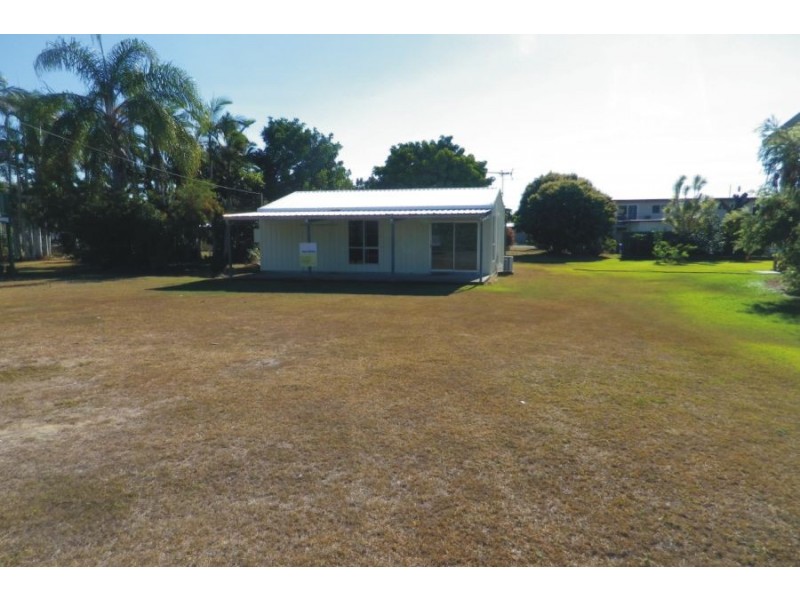 5 Bream Street, Taylors Beach QLD 4850