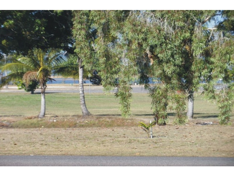 5 Bream Street, Taylors Beach QLD 4850