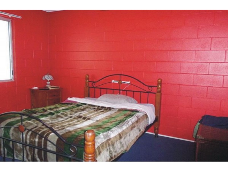 18 Barramundi Street, Taylors Beach QLD 4850