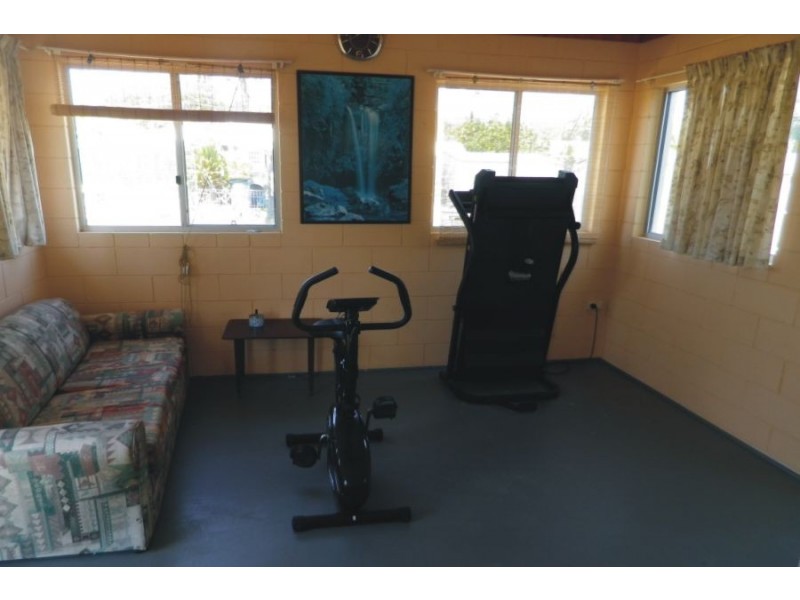 18 Barramundi Street, Taylors Beach QLD 4850