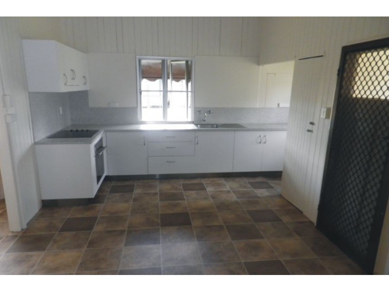 2 White Street, Ingham QLD 4850