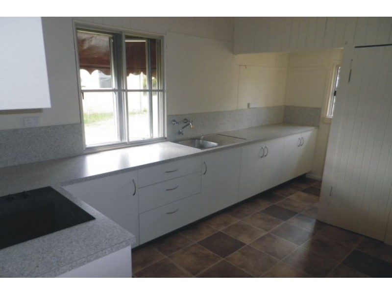 2 White Street, Ingham QLD 4850