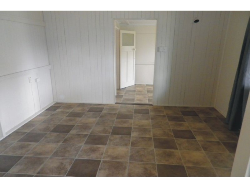 2 White Street, Ingham QLD 4850