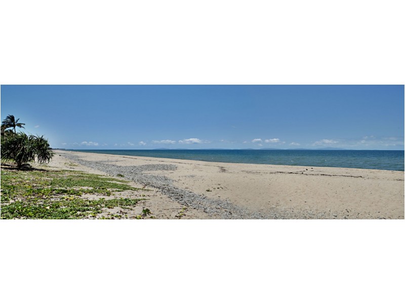 8 Palm Street, Forrest Beach QLD 4850