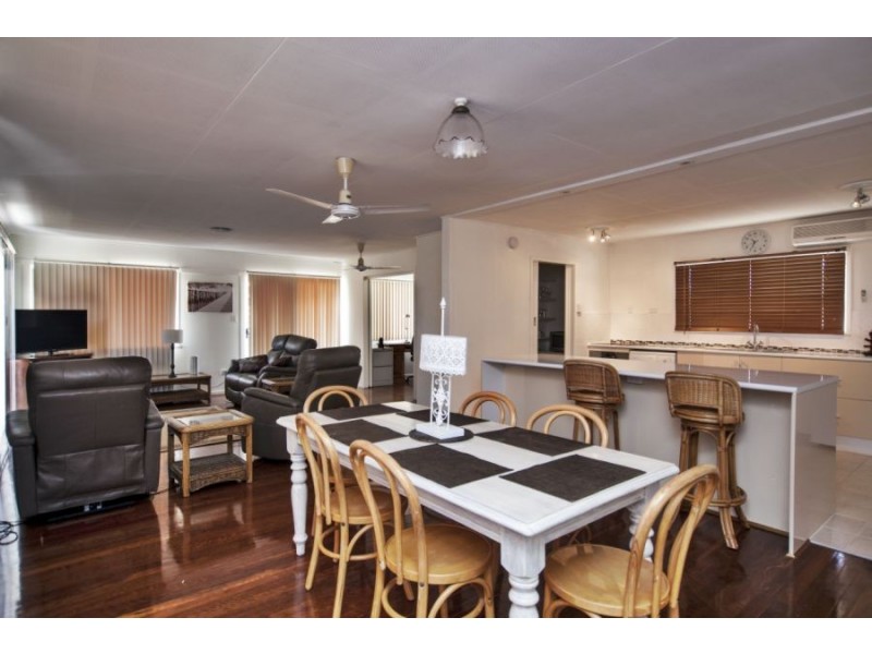 8 Palm Street, Forrest Beach QLD 4850