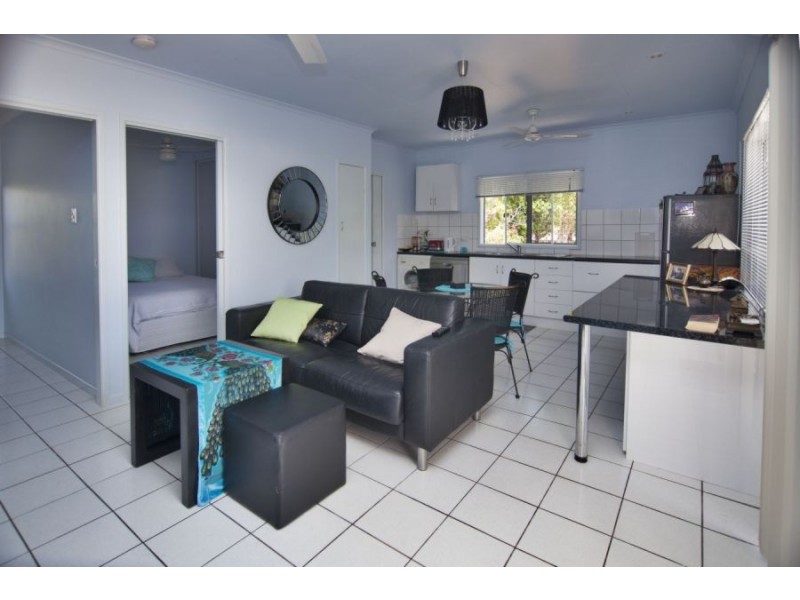 8 Palm Street, Forrest Beach QLD 4850