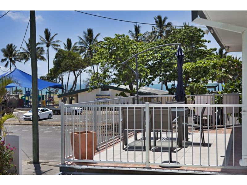 8 Palm Street, Forrest Beach QLD 4850