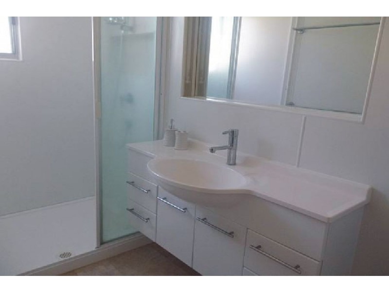 74 John Dory Street, Taylors Beach QLD 4850