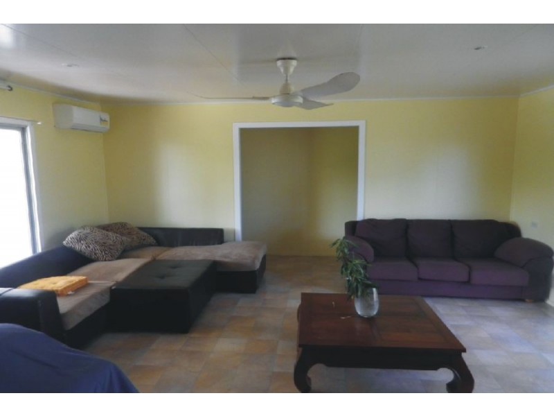 74 John Dory Street, Taylors Beach QLD 4850