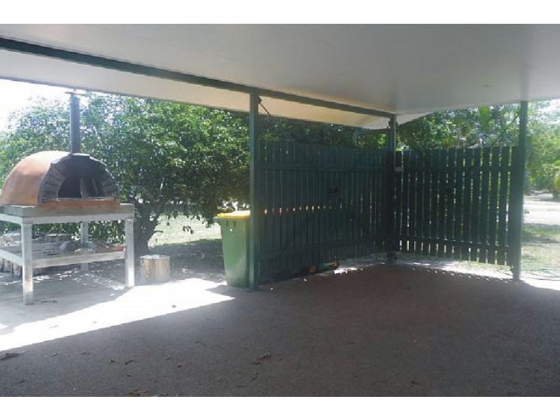 74 John Dory Street, Taylors Beach QLD 4850